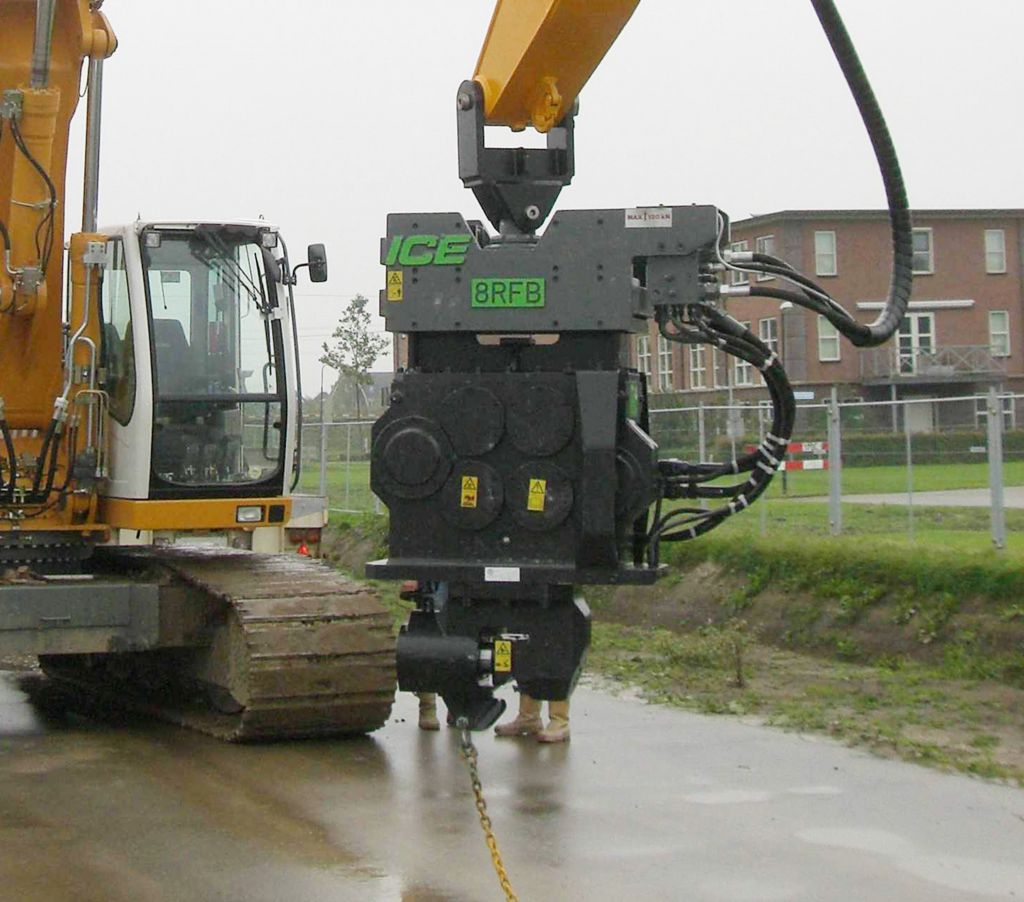 Vibrohincador ICE 8RFB (7,5 kg-m)